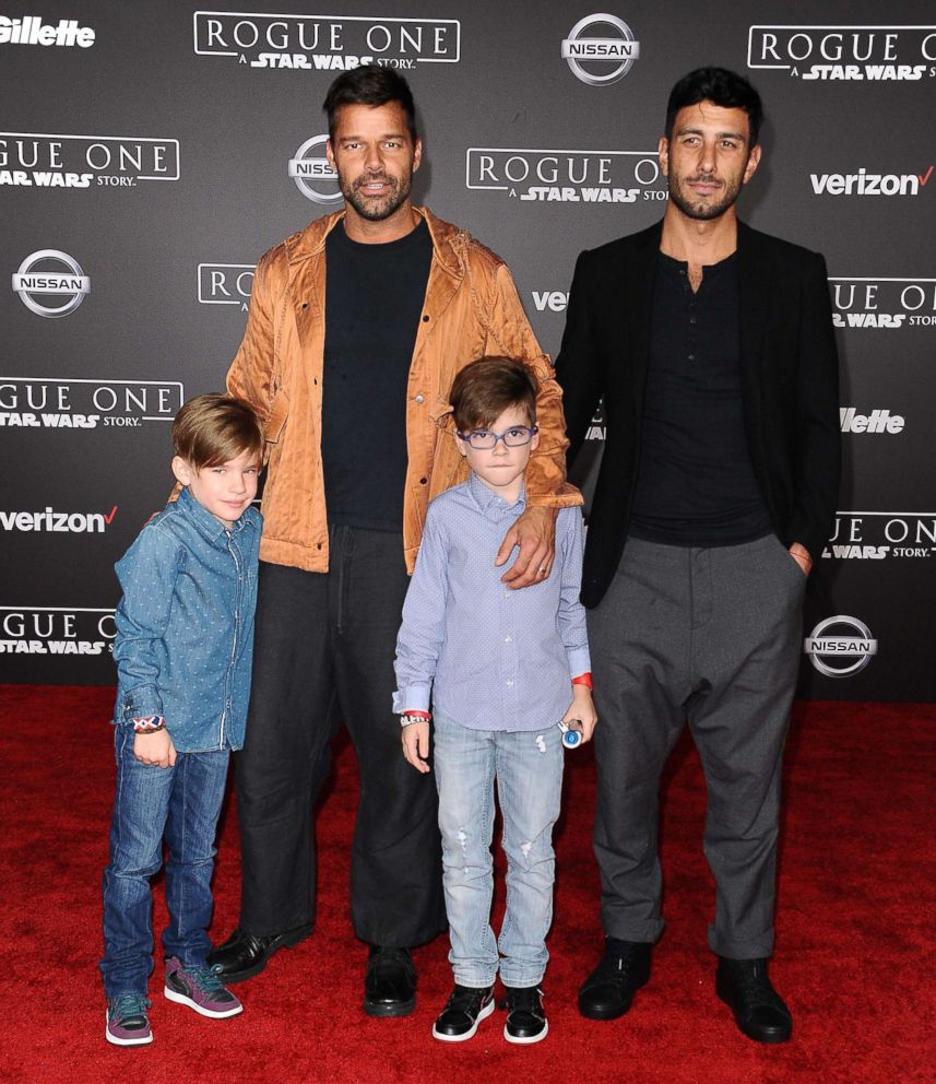 Ricky Martin And Family - HD Wallpaper 