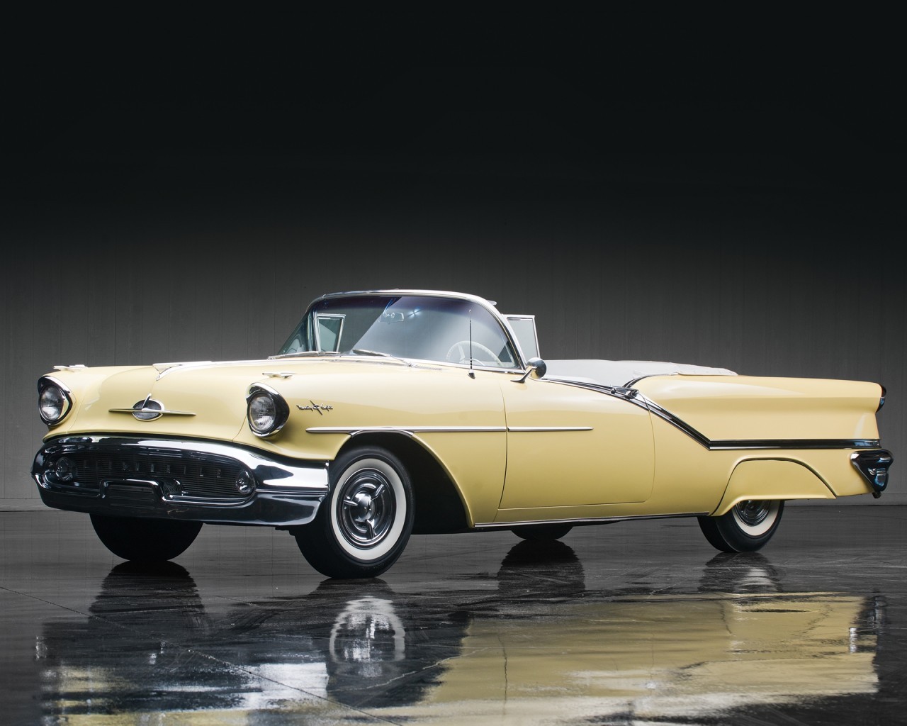 Oldsmobile Starfire 98, Convertible Retro Cars - Oldsmobile Starfire - HD Wallpaper 