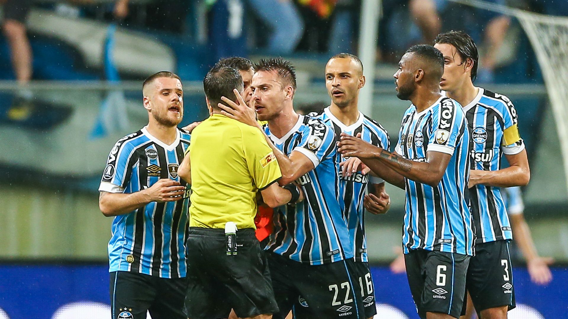 By Var - River Vs Gremio Copa Libertadores - HD Wallpaper 