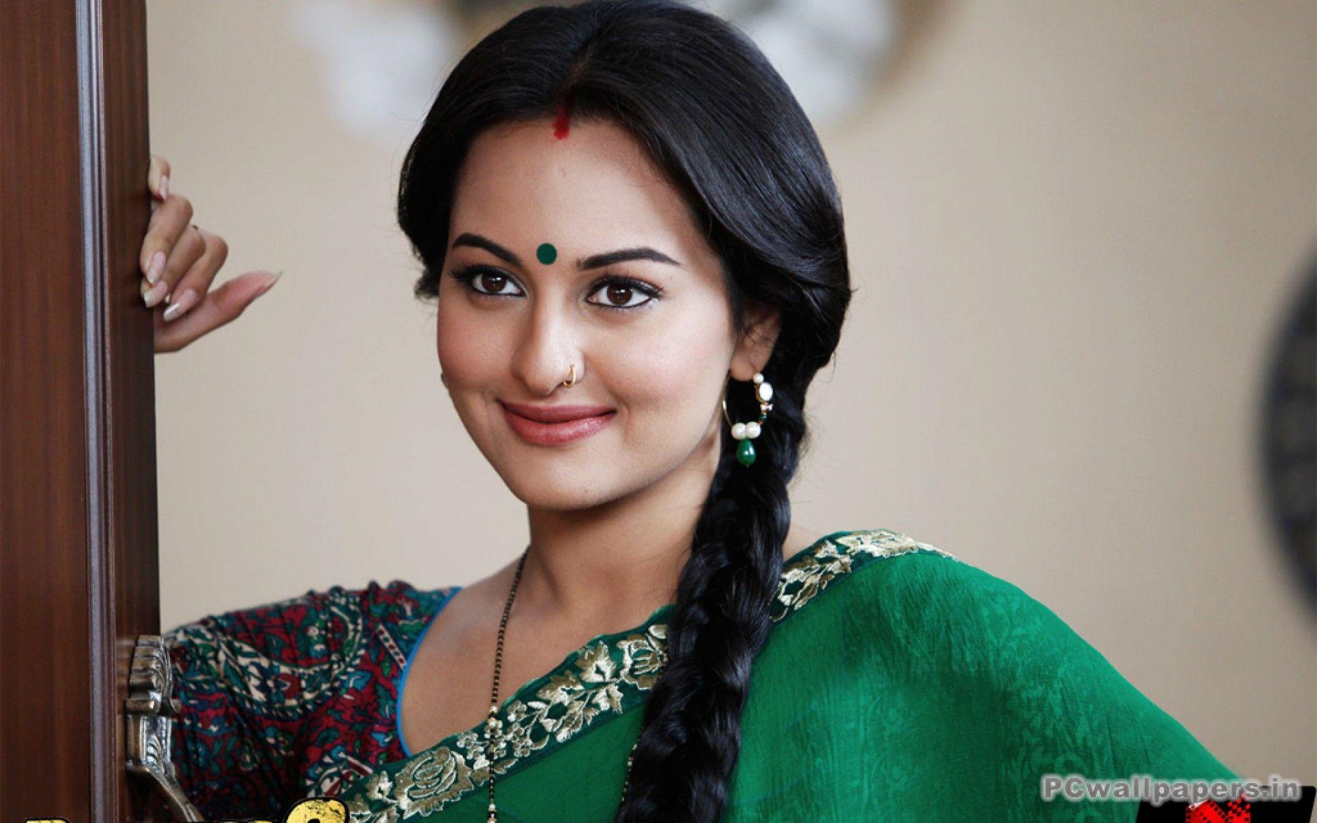 Sonakshi Sinha Wallpapers 
 Data-src /full/1104886 - Sonakshi Sinha - HD Wallpaper 