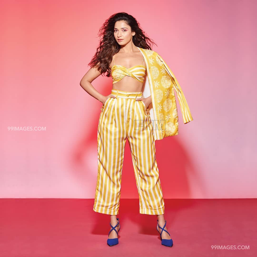 Tamanna Bhatia Latest Hot Hd Photoshoot Stills / Wallpapers - Tamanna Bhatia Sexy Photoshoot - HD Wallpaper 