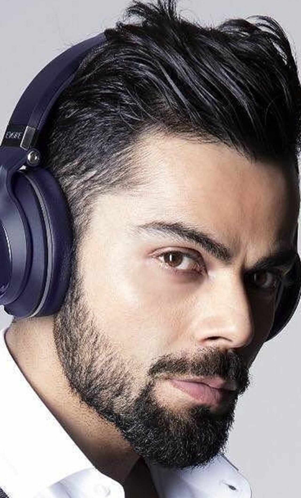 Virat Kohli - HD Wallpaper 