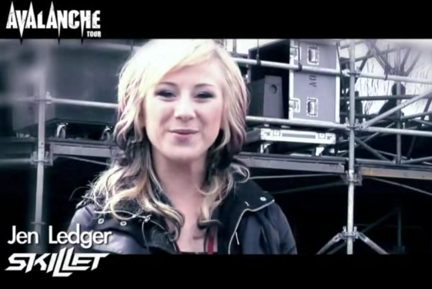 Jen Ledger - Blond - HD Wallpaper 