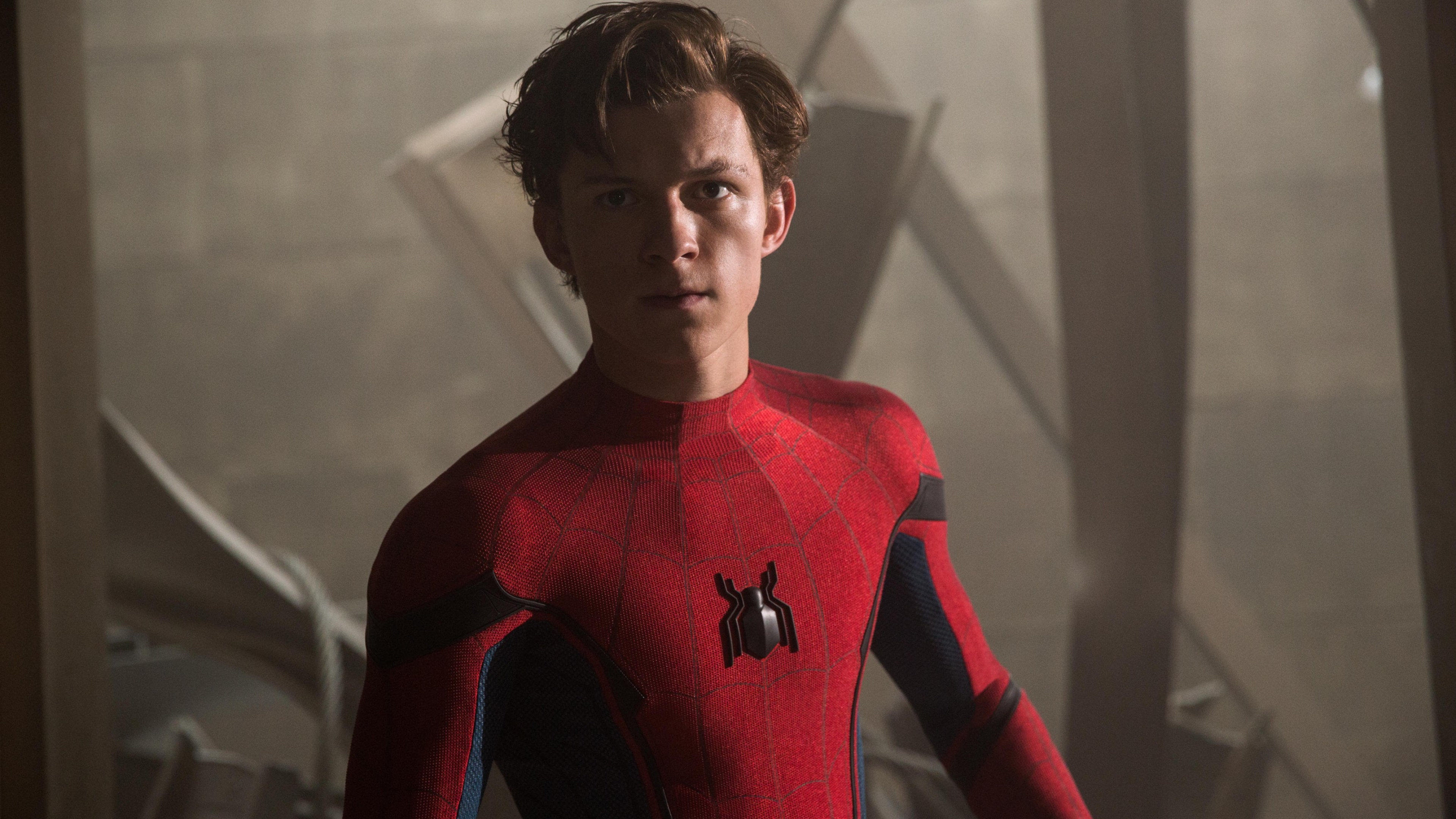 Spider Man Far From Home After Infinity War - HD Wallpaper 