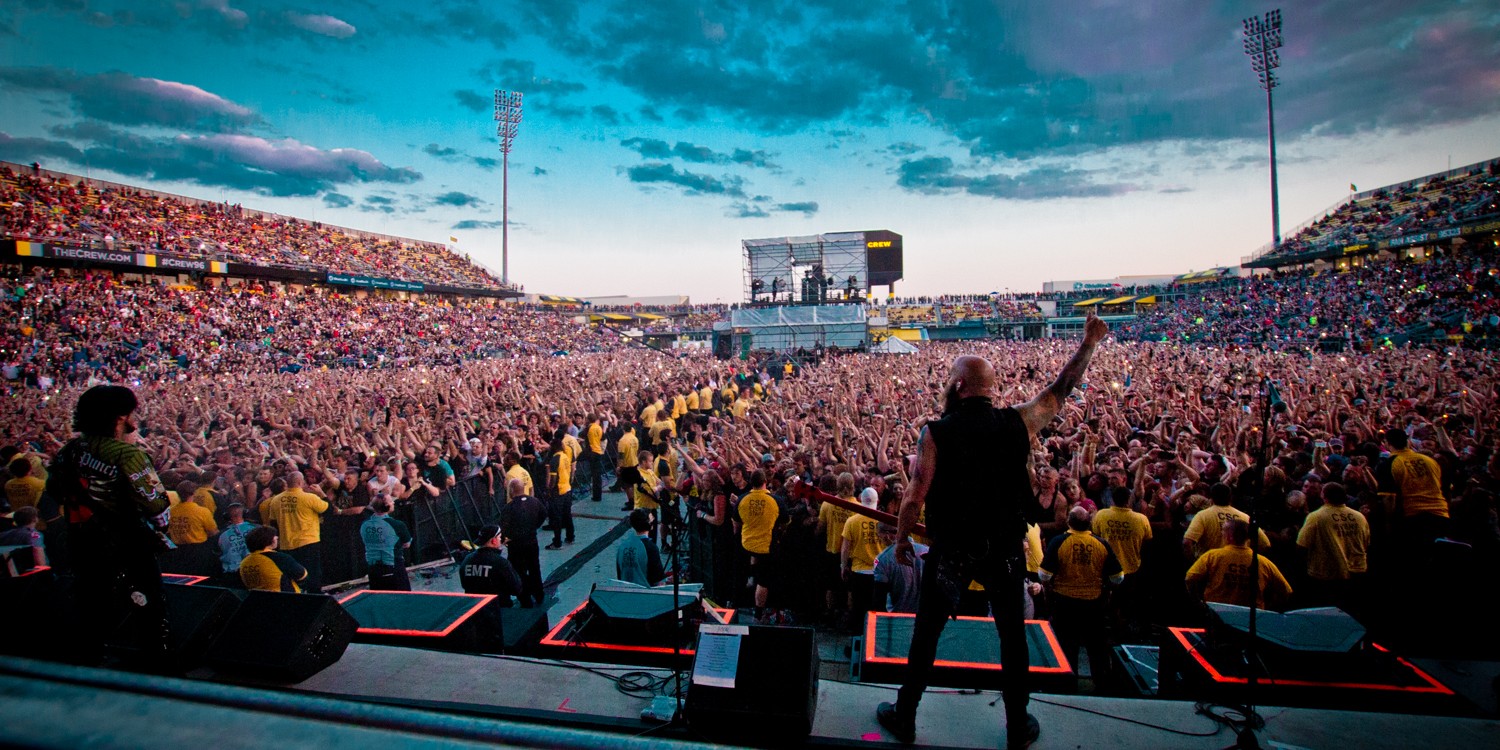 Five Finger Death Punch Stadium - HD Wallpaper 