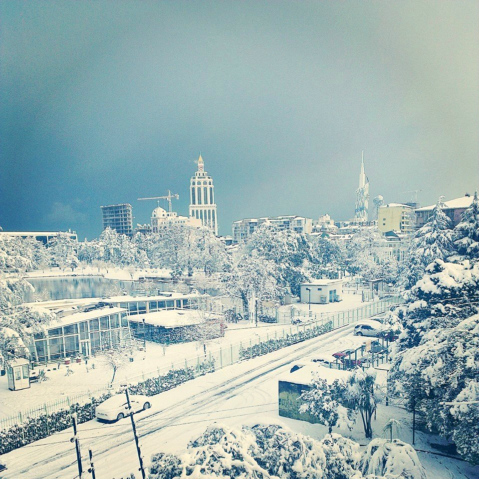 Geotv - Ge - Batumi Snow - HD Wallpaper 