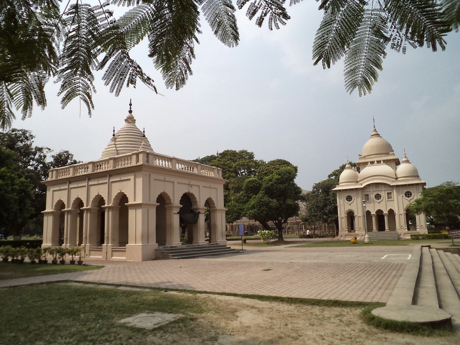 Sri Sarada Devi Temple Kolkata, Sri Sarada Devi Darshan - Sri Sarada Devi Temple - HD Wallpaper 