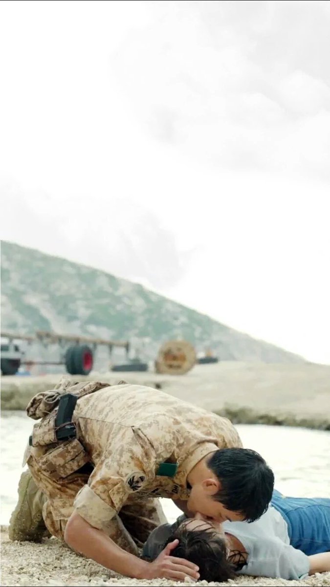 Cảnh Junpio Nhảy Xuống Bể Cứu Jandy - HD Wallpaper 