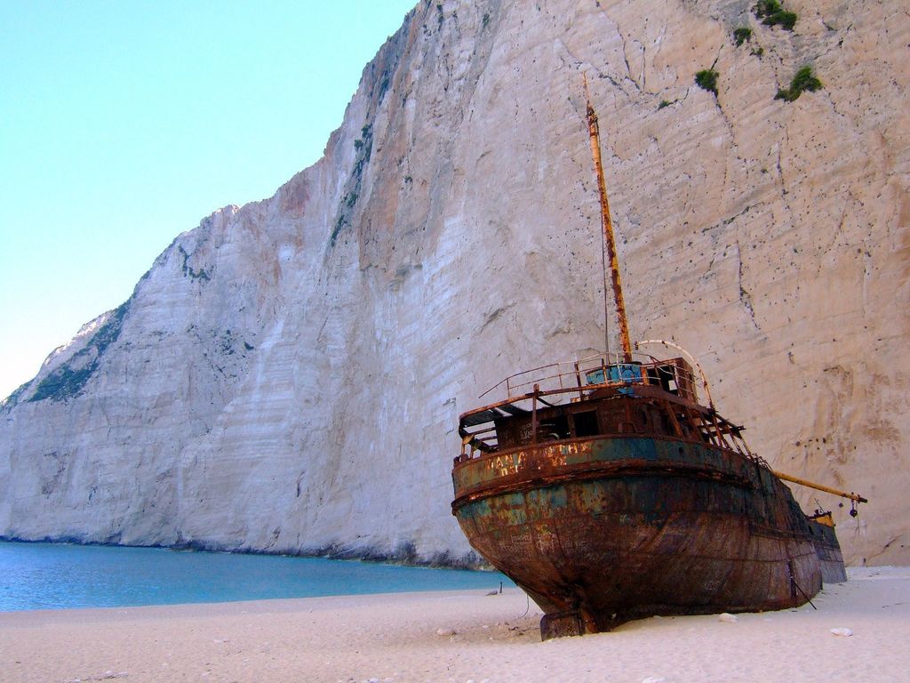 Navagio Beach - Navagio Bay - HD Wallpaper 