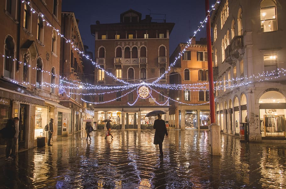 Italy, Venezia, Blackjack Bar, Night, Travel, Rain, - Reflection - HD Wallpaper 