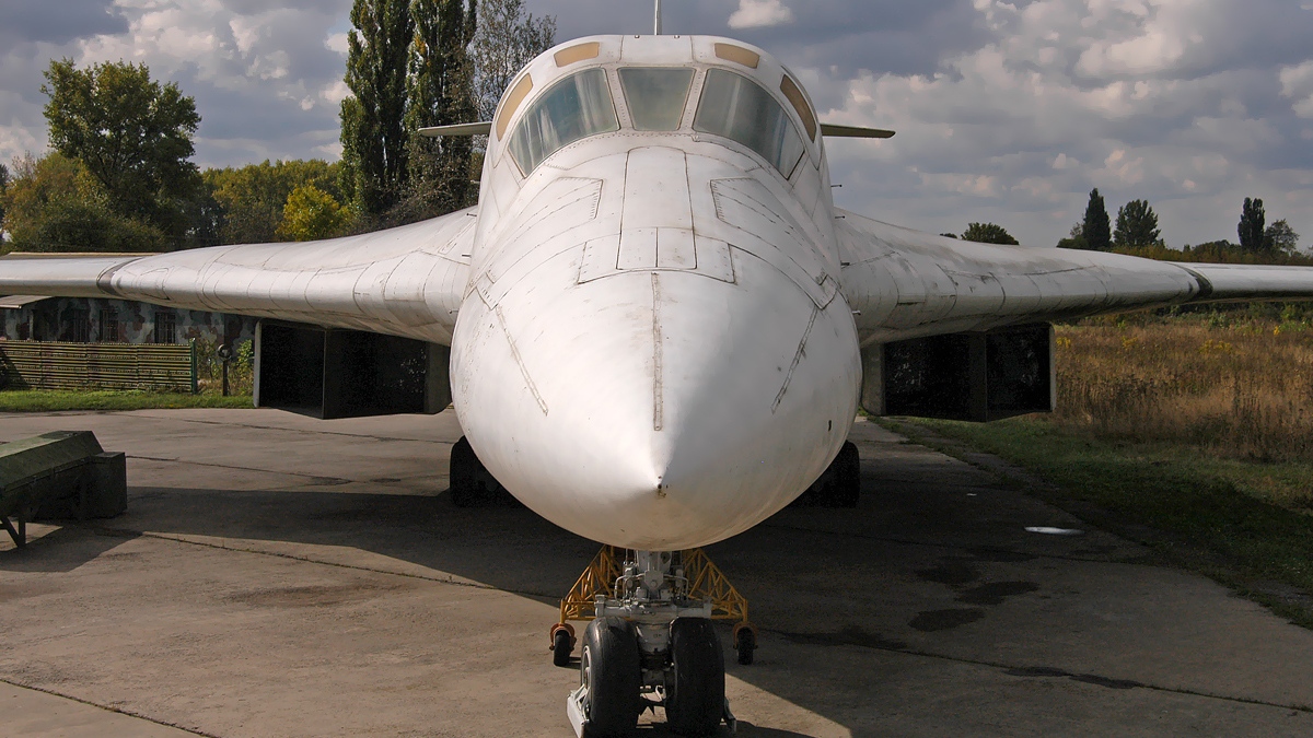 Ukrainian Air Force Tu 160 - HD Wallpaper 