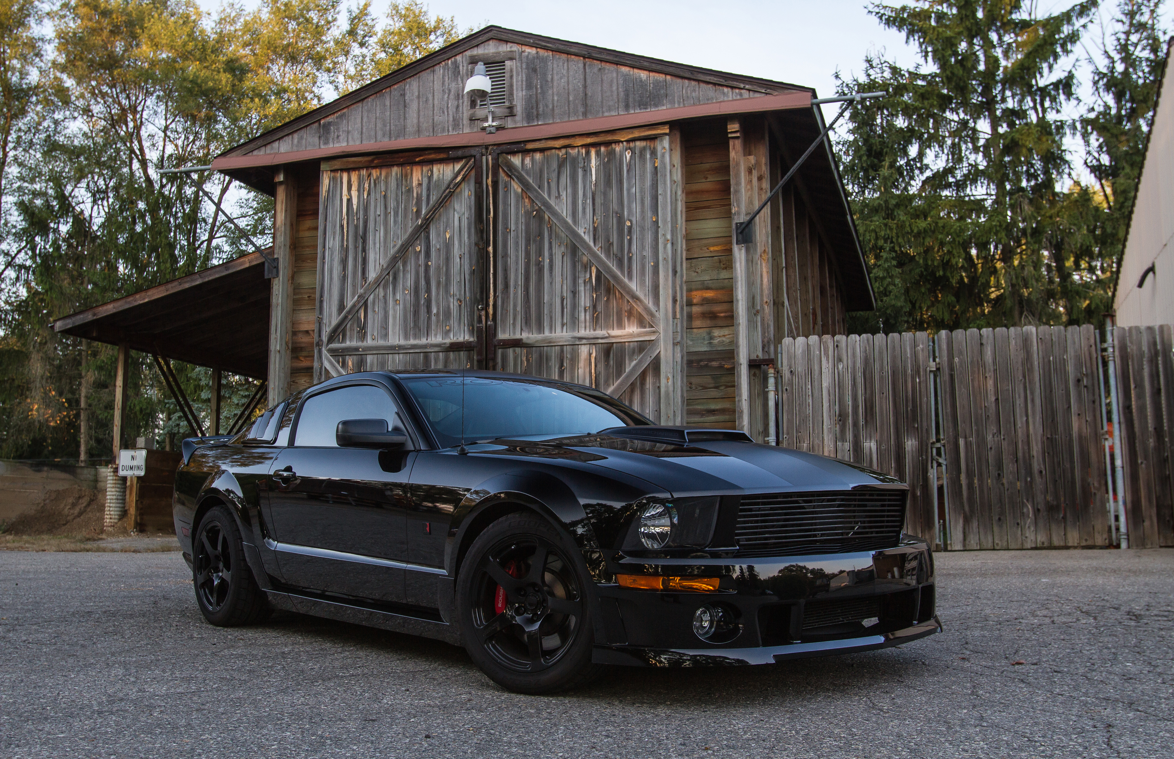 Mustang Ford 2009 All Black - HD Wallpaper 
