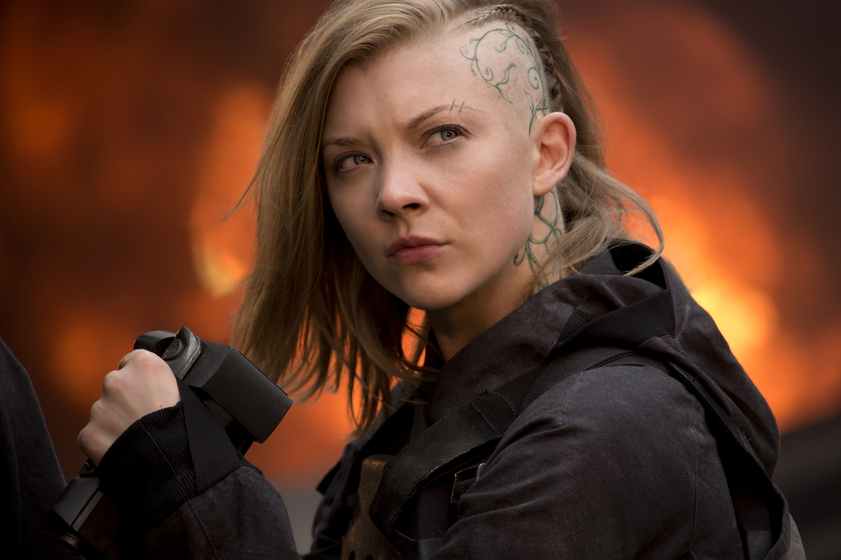 Mockingjay Part 1 Natalie Dormer - HD Wallpaper 