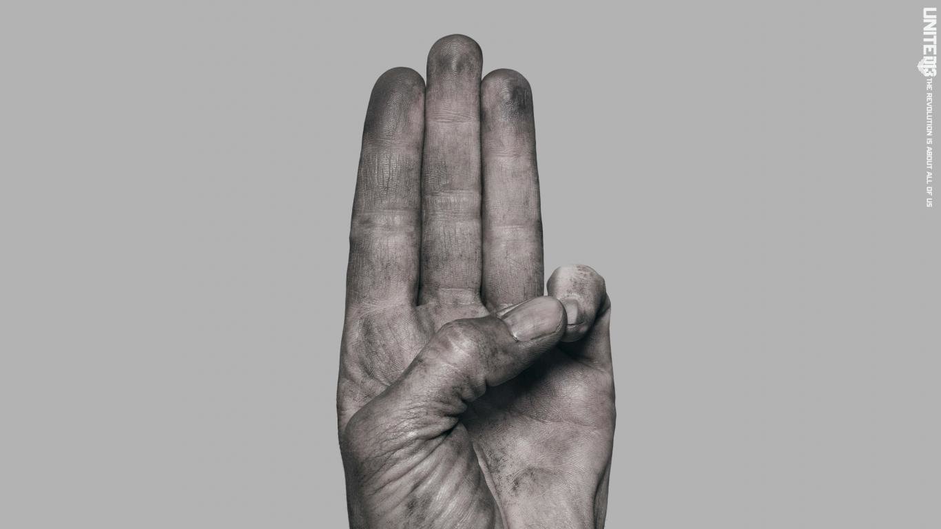 Awesome The Hunger Games Hunger Games 3 Finger Salute 1366x768
