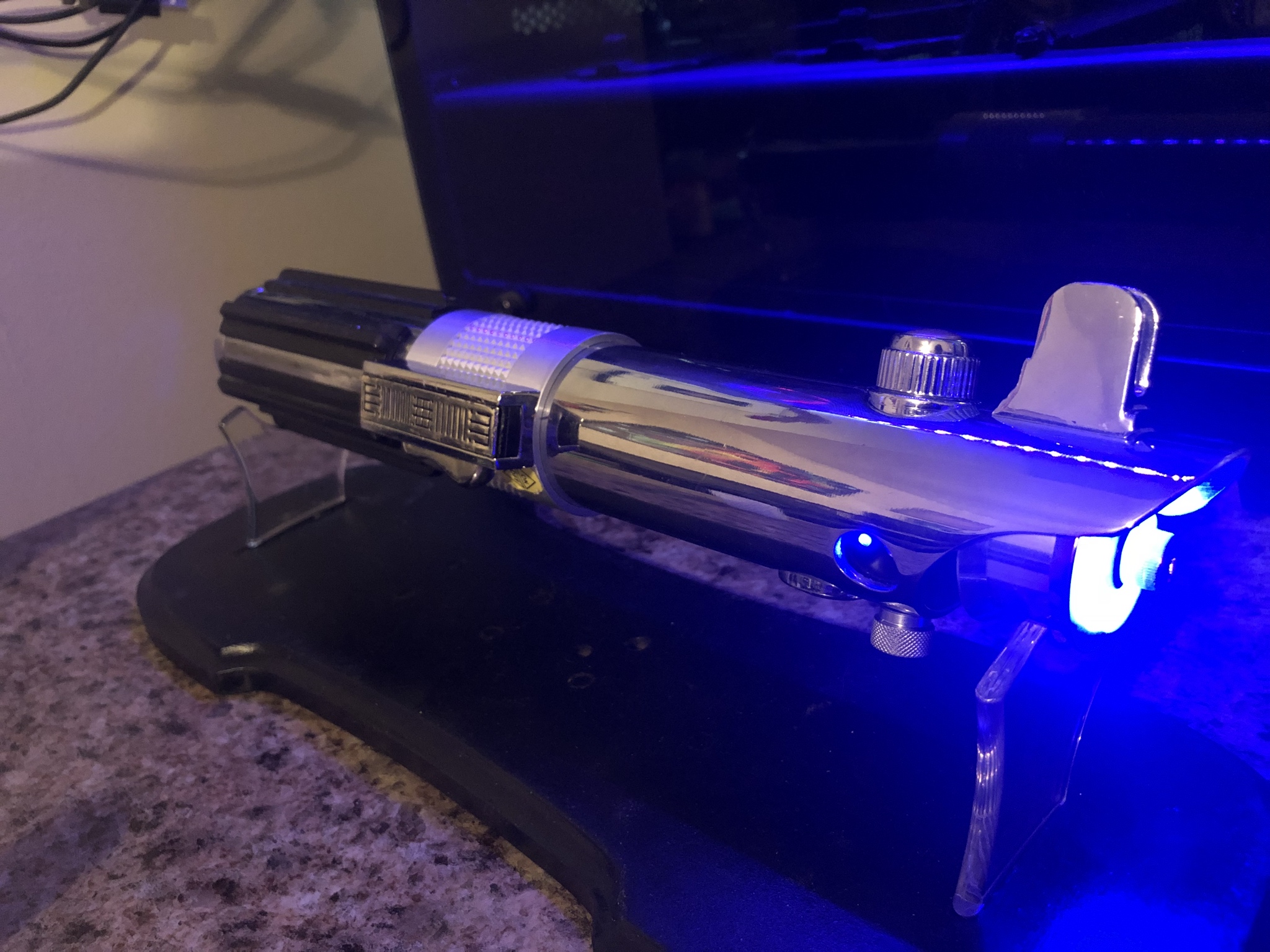 Master Replica Lightsaber Anakon - HD Wallpaper 