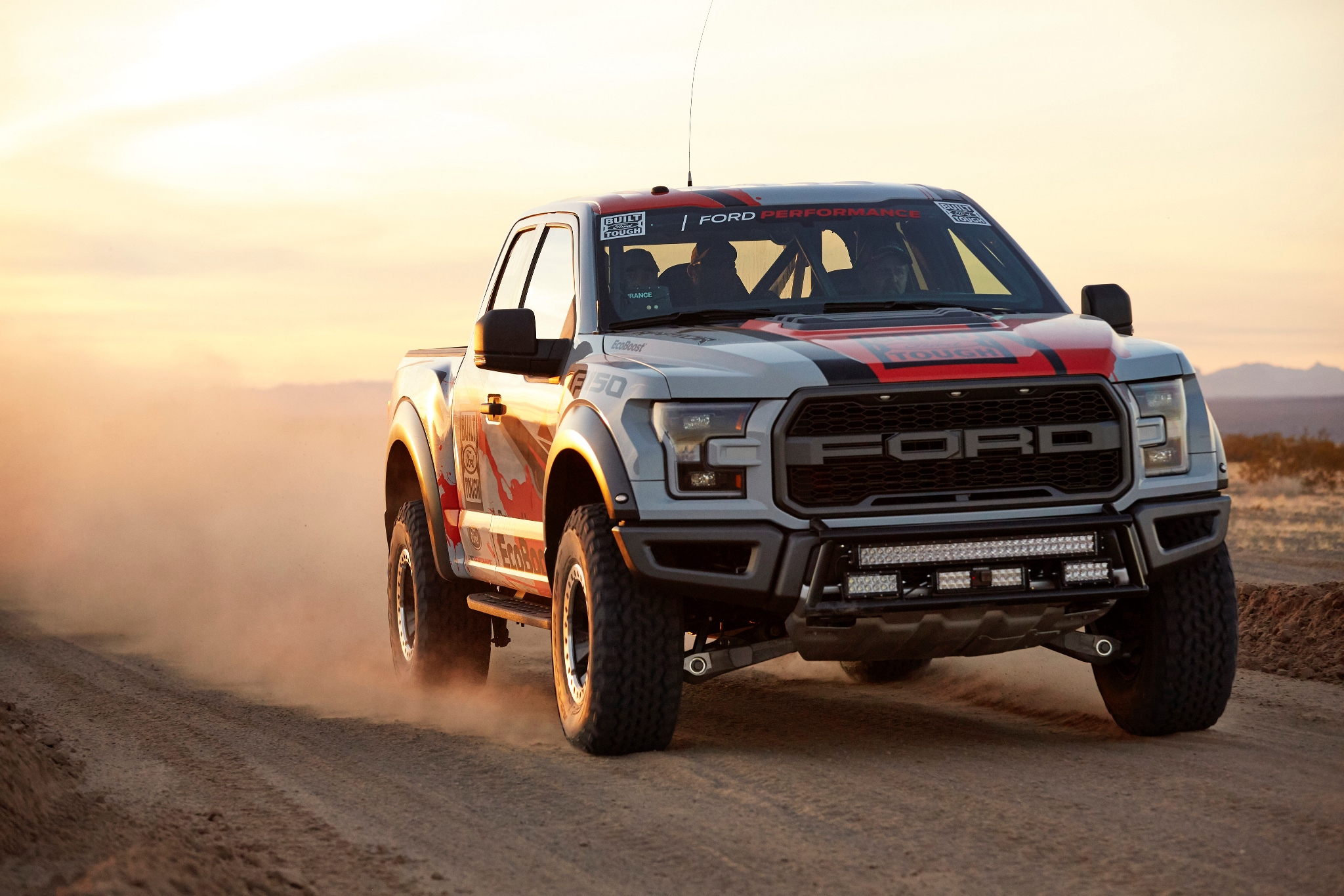 Custom Ford Raptor Wallpaper Iphone - HD Wallpaper 