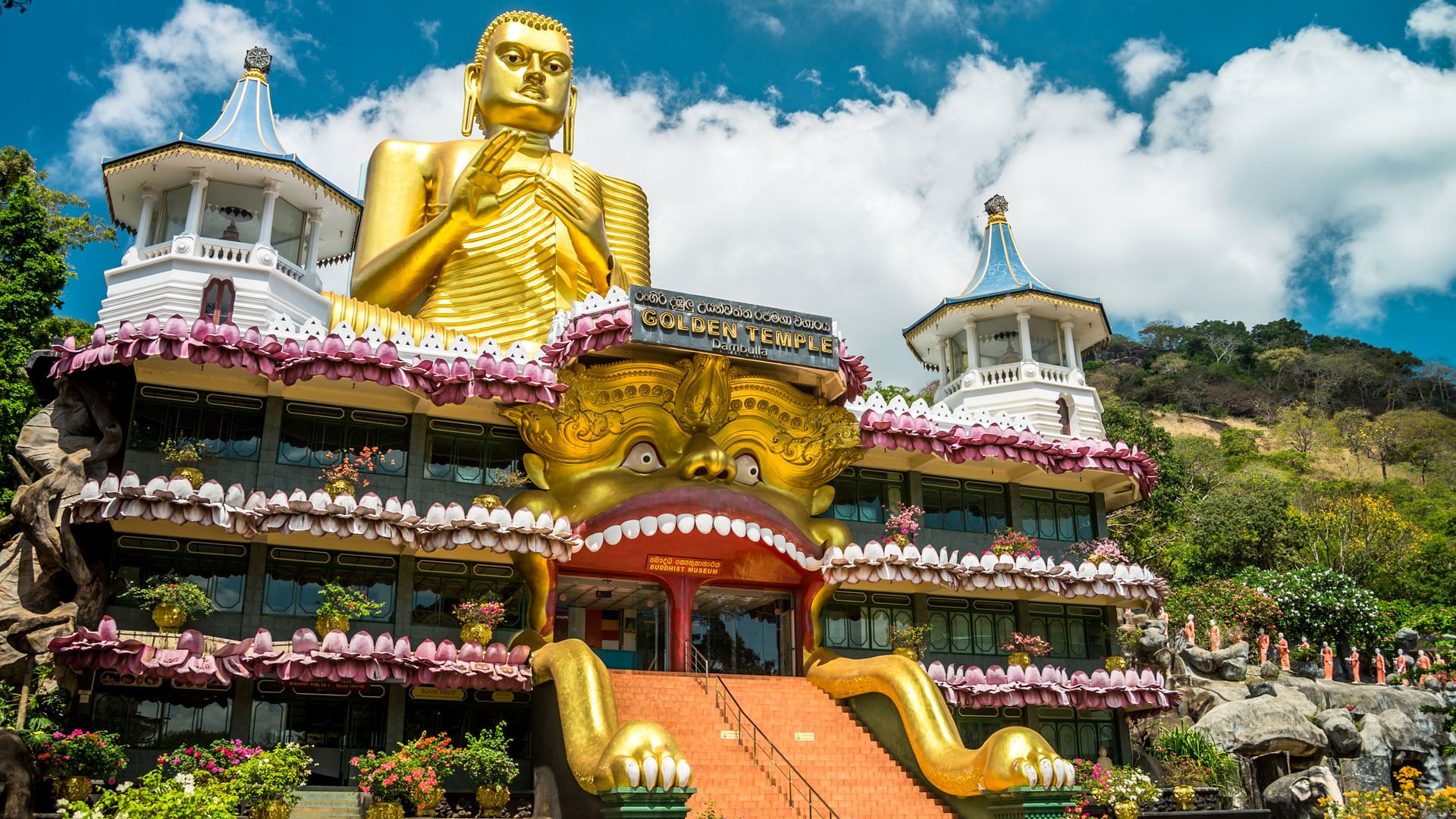 Dambulla Cave Temple - HD Wallpaper 