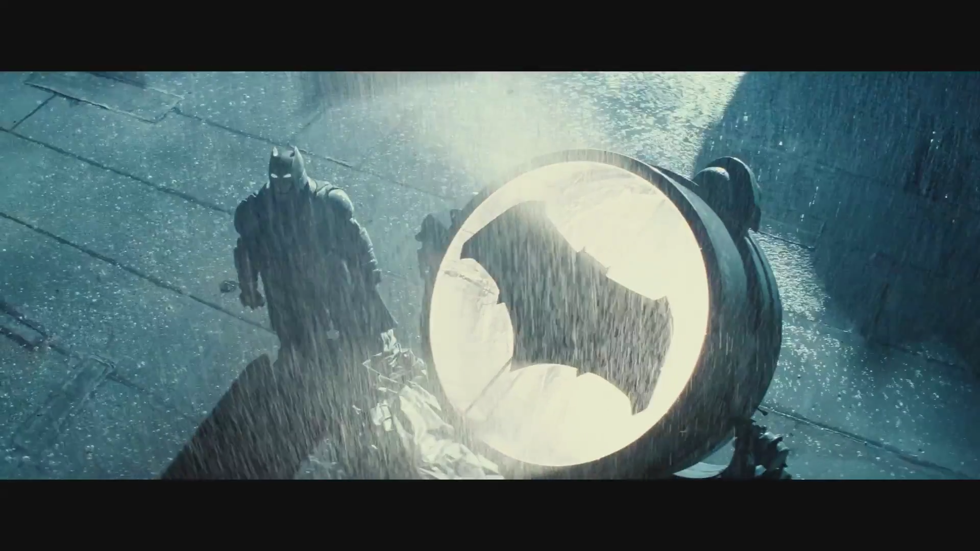 Batman V Superman Batman Light - HD Wallpaper 