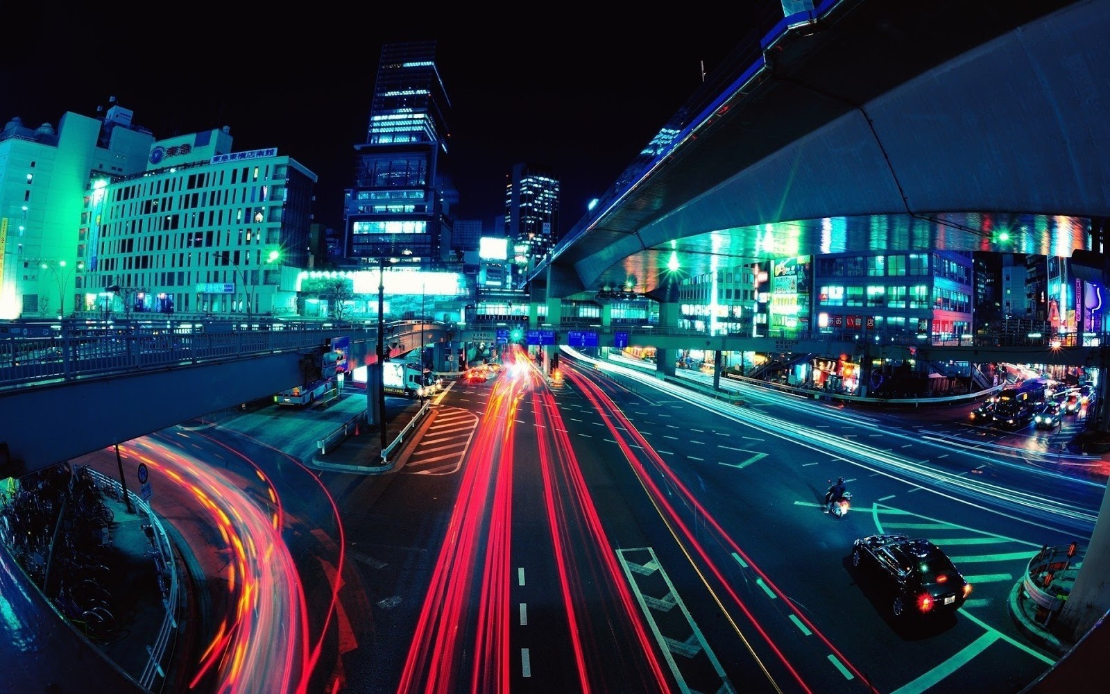 Tokyo City Road View - Zoom During Long Exposure - HD Wallpaper 