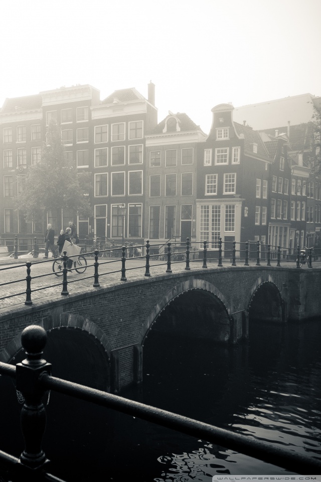 Background Amsterdam Black And White - HD Wallpaper 