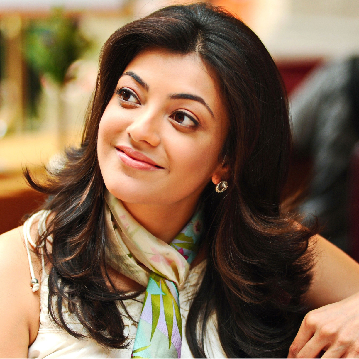 Mahesh Babu And Kajal Agarwal - HD Wallpaper 
