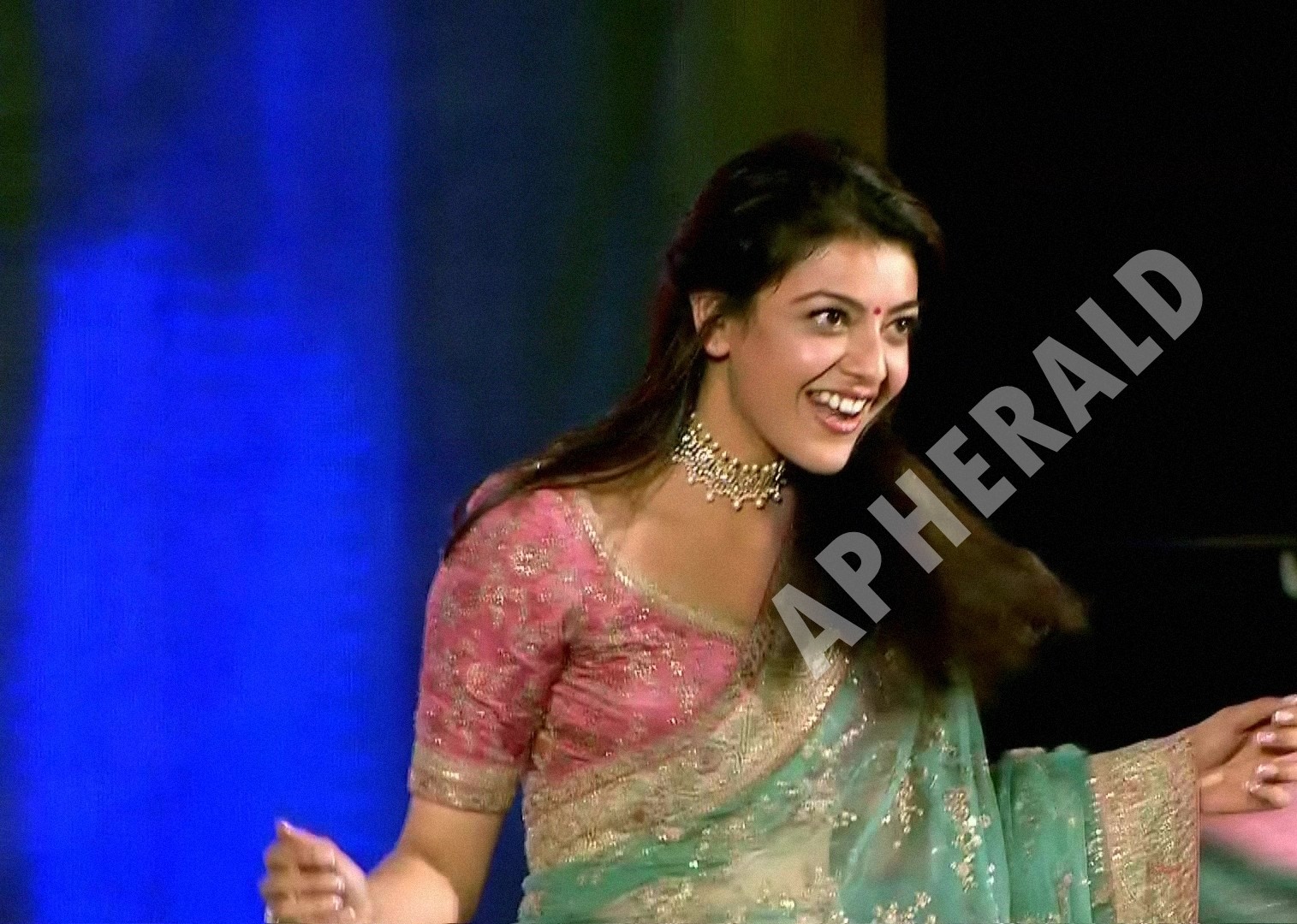 Kajal Aggarwal In Natchathira Vizha - HD Wallpaper 