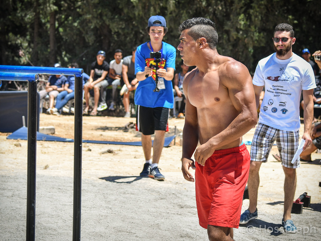 Barechested - HD Wallpaper 