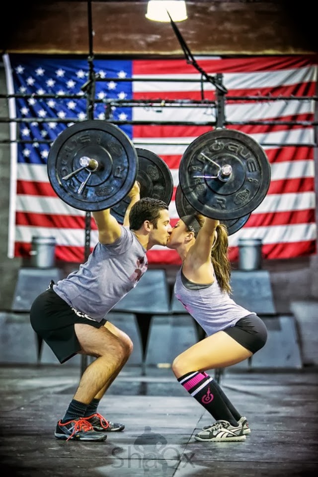 Gym Couple - HD Wallpaper 