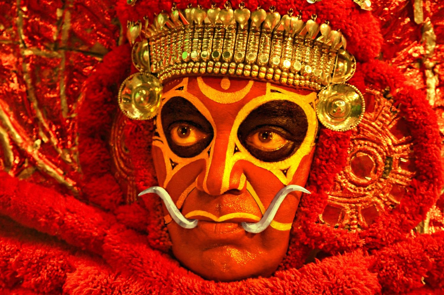 Uttama Villain Wallpaper Hd - HD Wallpaper 