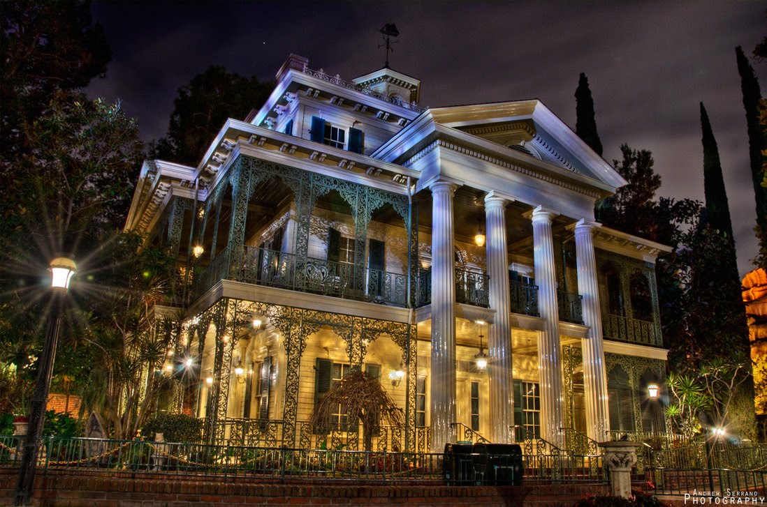 High Quality Haunted Mansion - Disney Land Haunted House - HD Wallpaper 
