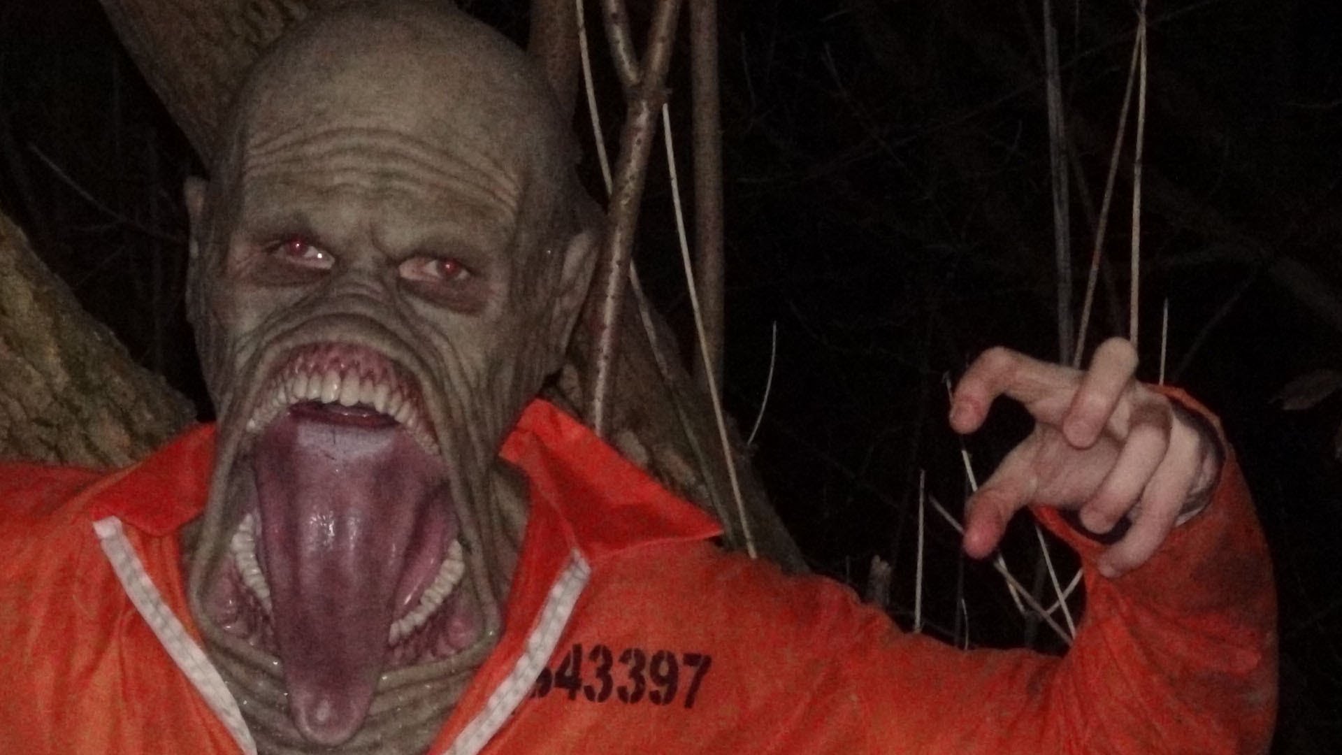 Ghost Without Its Head - HD Wallpaper 