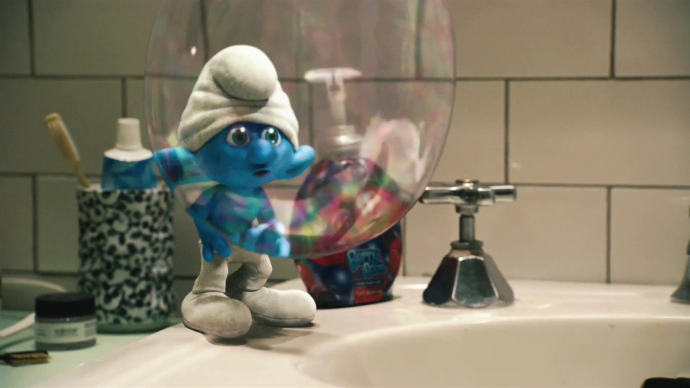 Clumsy Smurf 01-the Smurfs 3d Movie Wallpaper2011 - Clumsy Smurf Movie - HD Wallpaper 