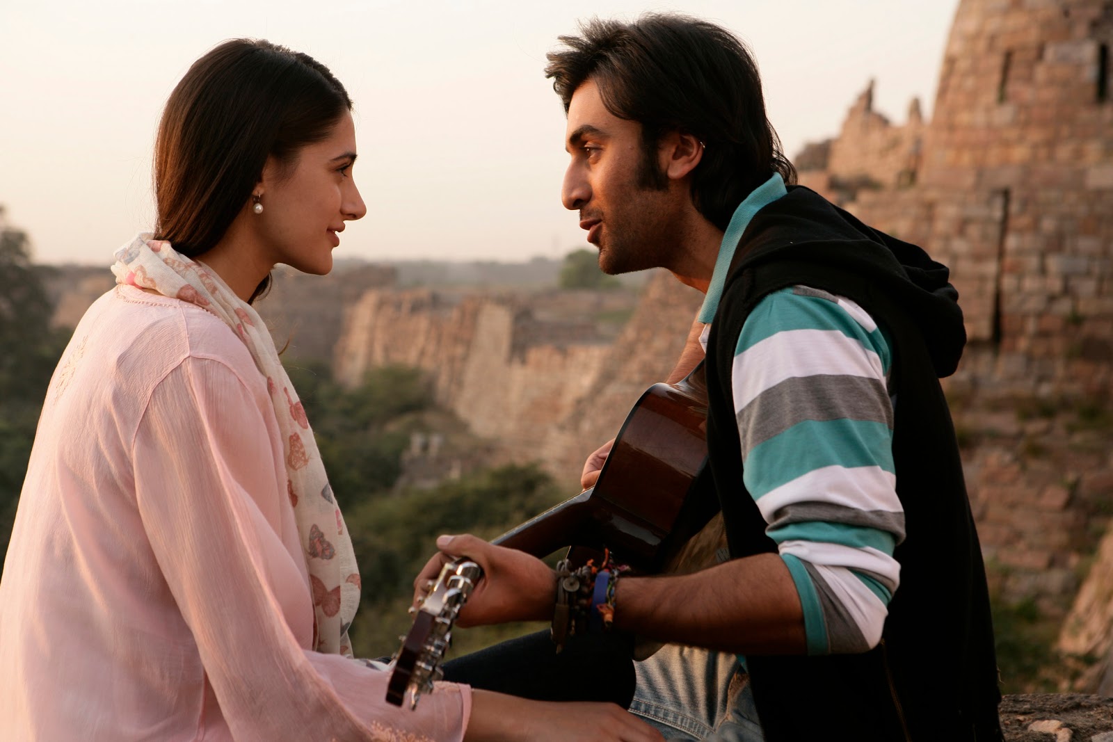 Ranbir And Nargis Fakhri Rockstar - HD Wallpaper 