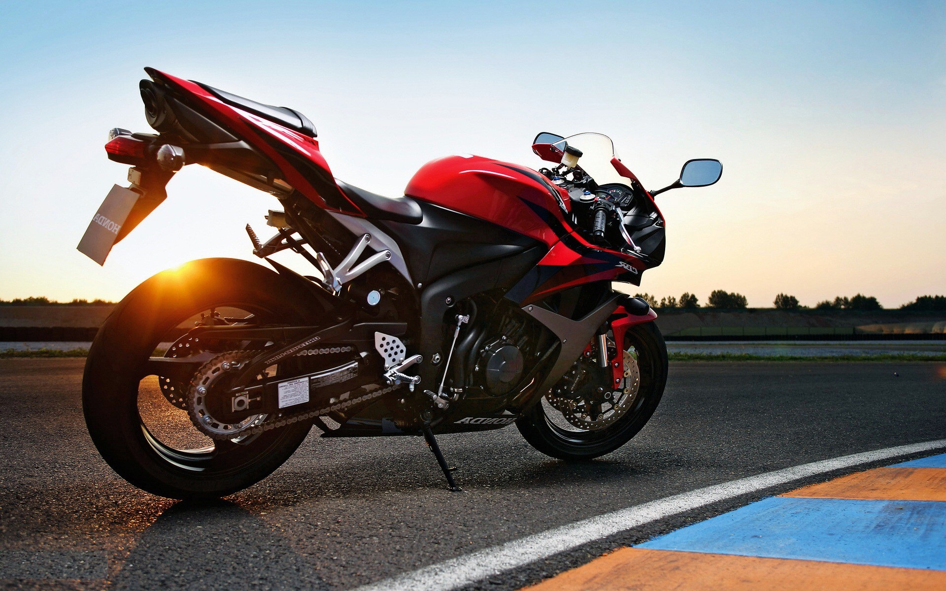 Suzuki Hayabusa Gsx 1300 R Full Hd Wallpapers - Motorcycle Suzuki - HD Wallpaper 