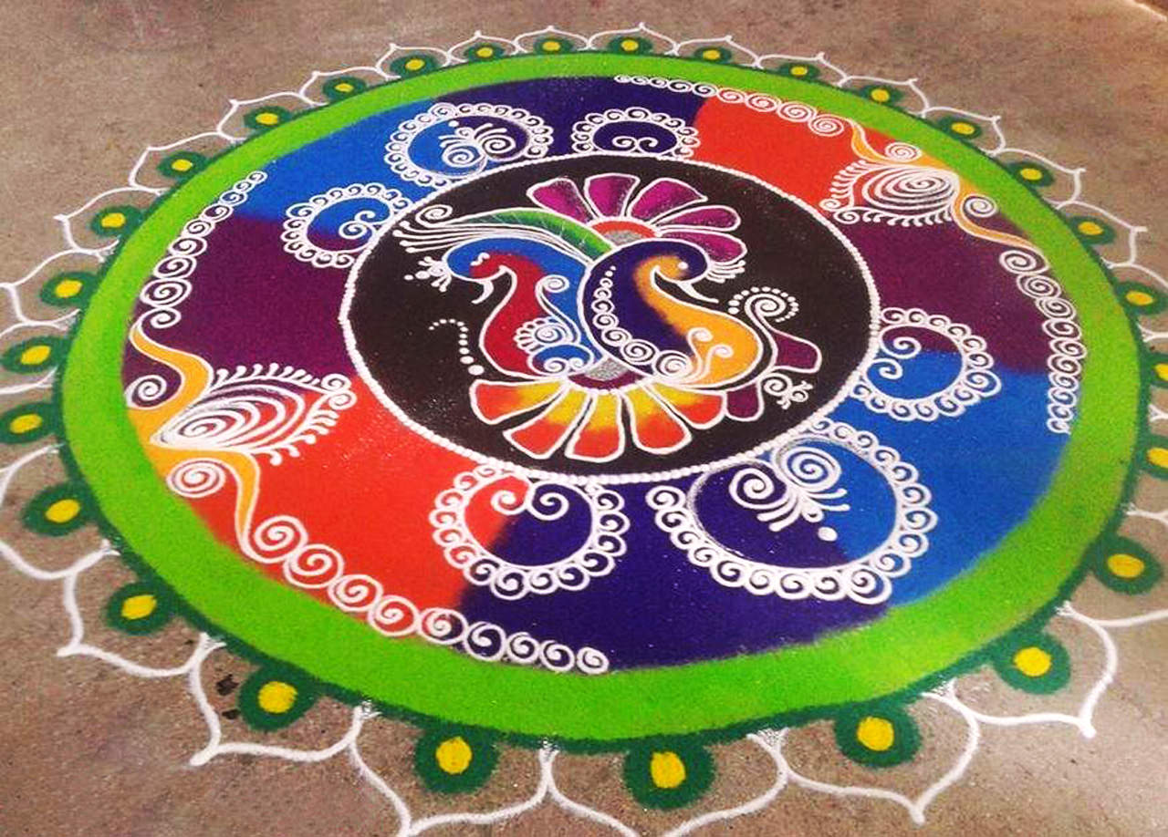 Peacock Rangoli - Makar Sankranti Rangoli Designs - HD Wallpaper 