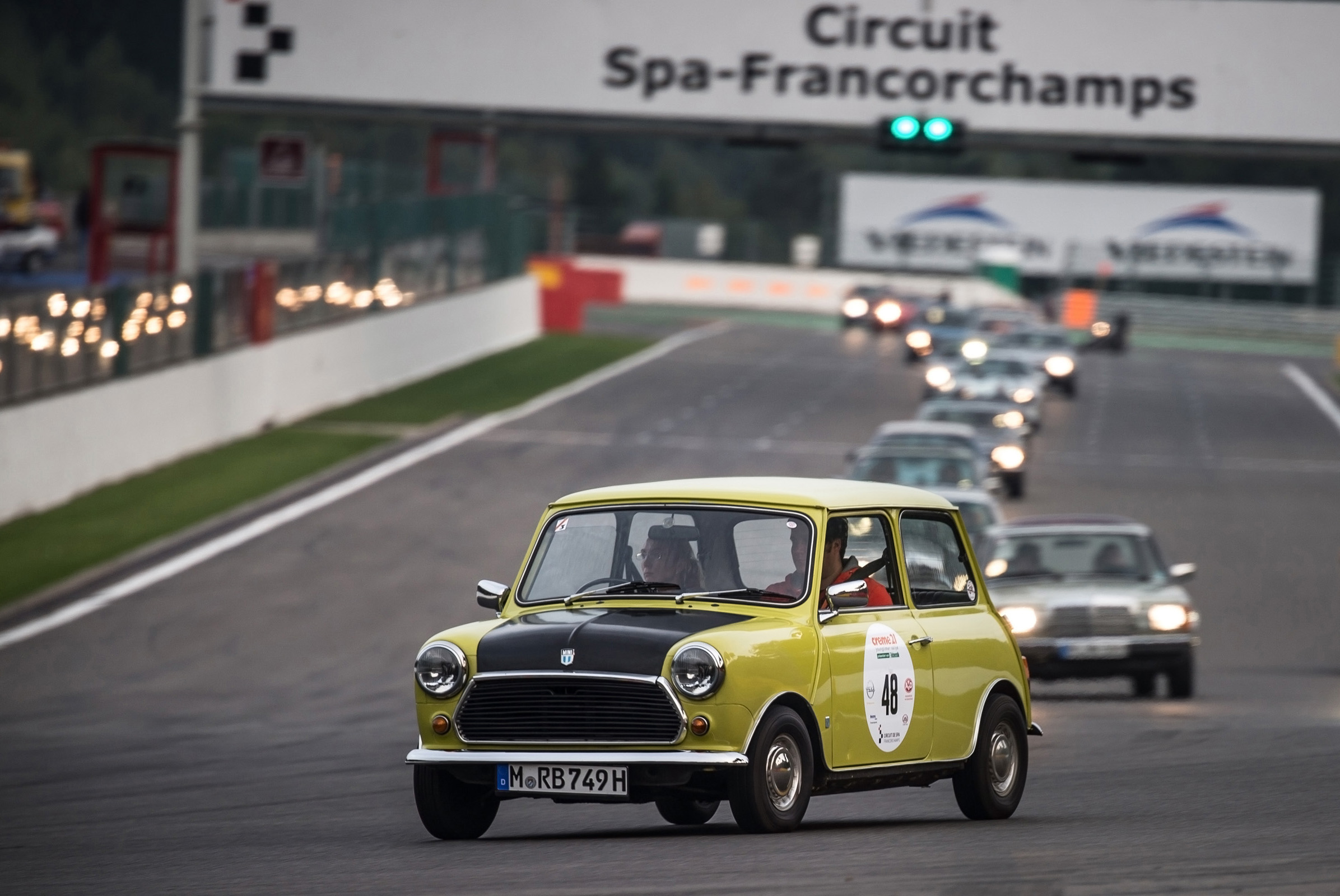 1974 Mr Bean Mini Mark 3 Thumbnail Photo - Mr Bean Rally Car - HD Wallpaper 