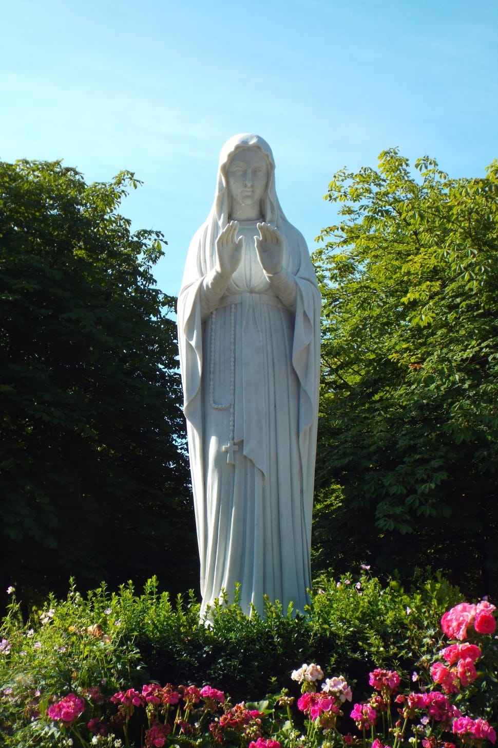 Mother Mary Statue Preview - Our Lady Of Banneux - HD Wallpaper 