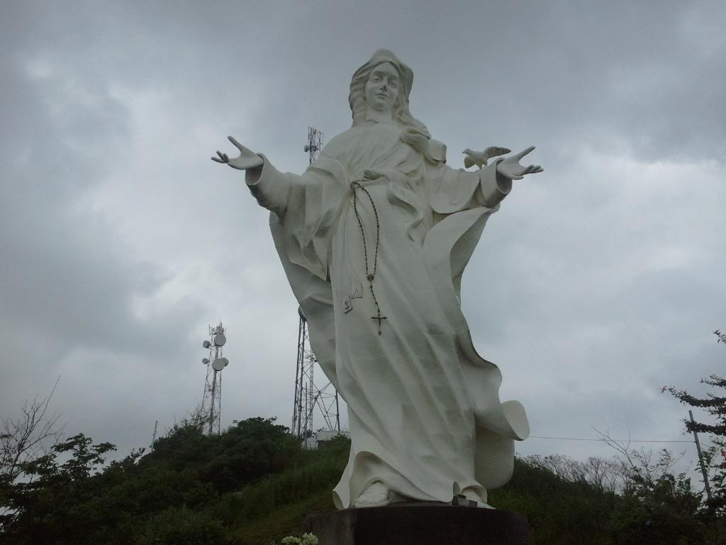 Statue - HD Wallpaper 