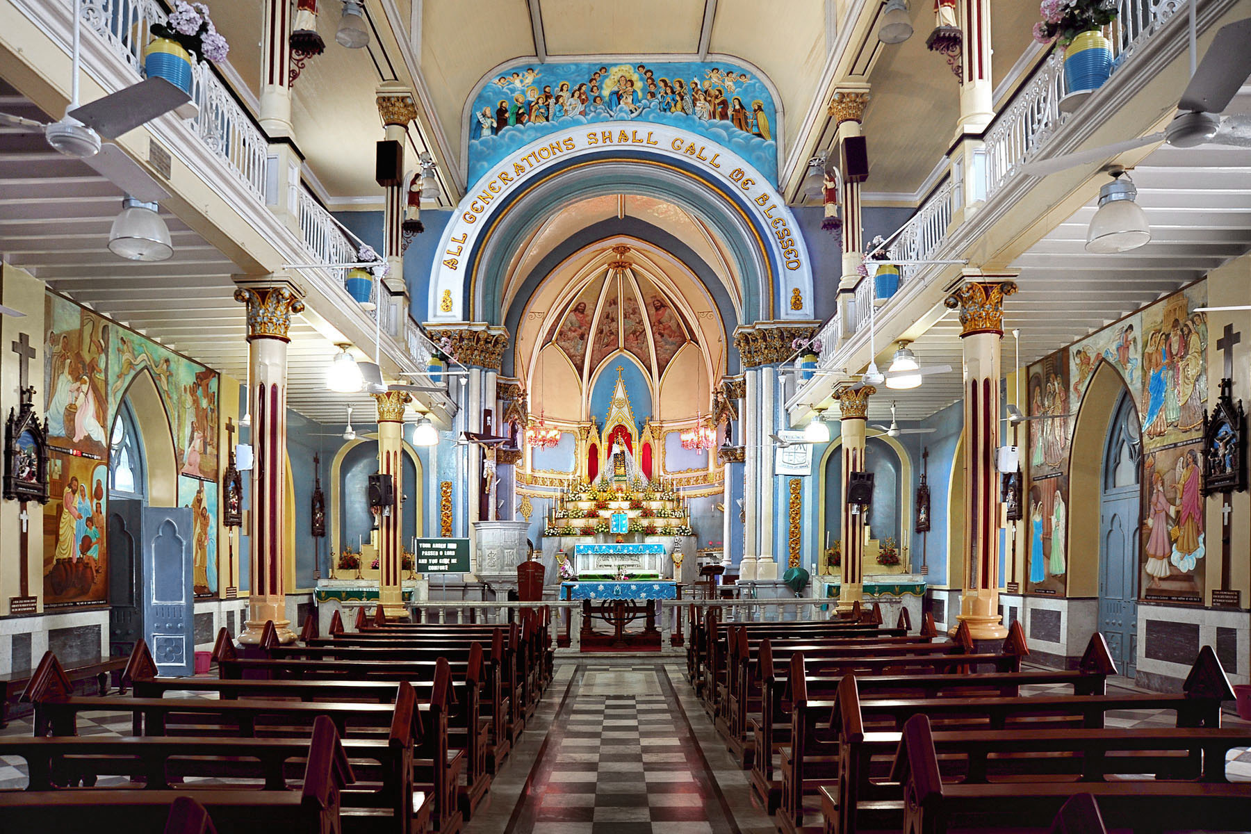 Mount Mary Church, Bandra - HD Wallpaper 