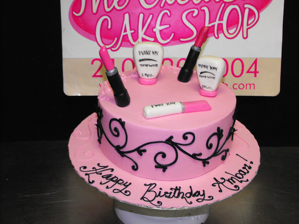 Birthday Cake - HD Wallpaper 