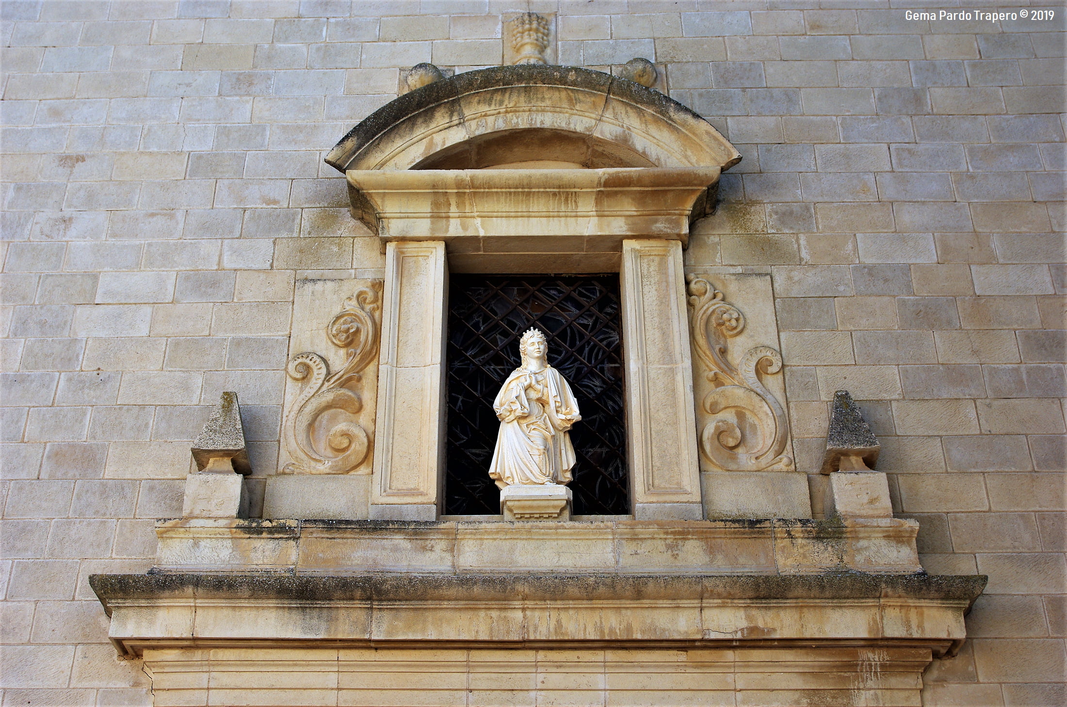 Statue - HD Wallpaper 