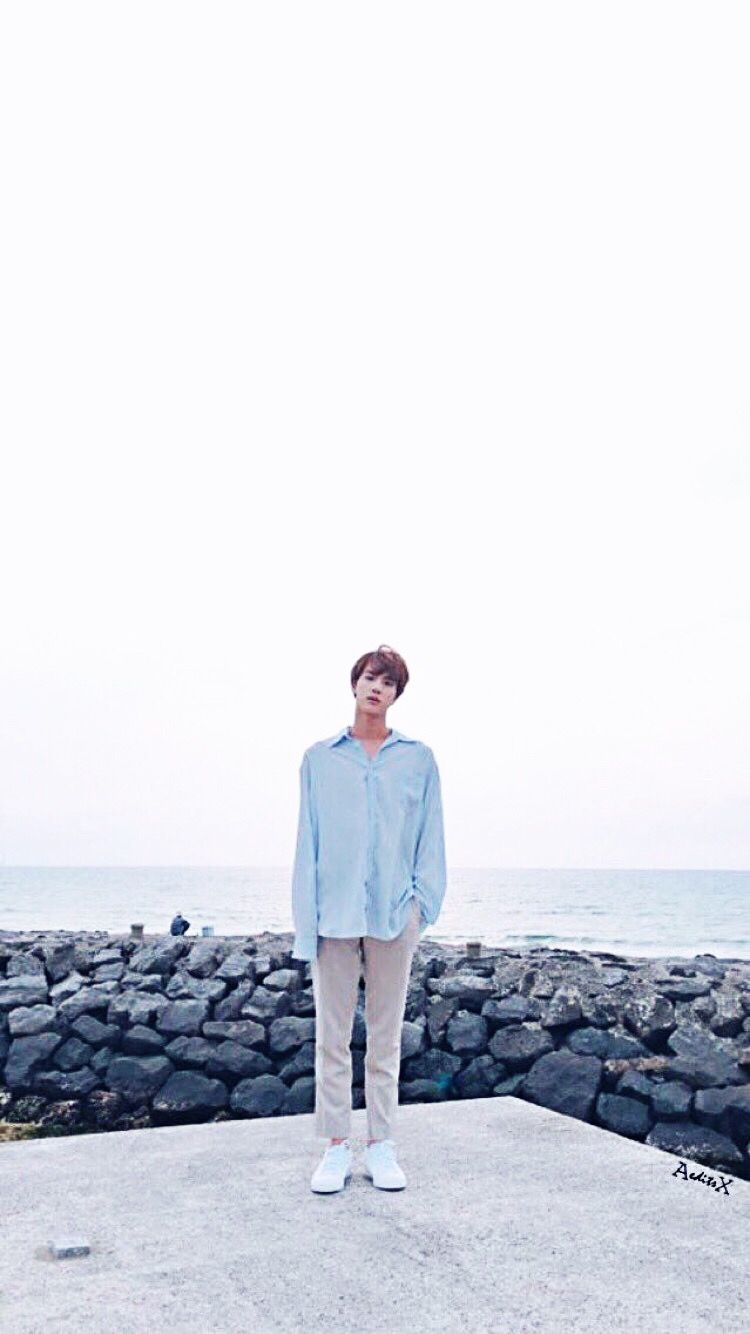 Bts Jin Wallpaper Iphone Aesthetic - HD Wallpaper 