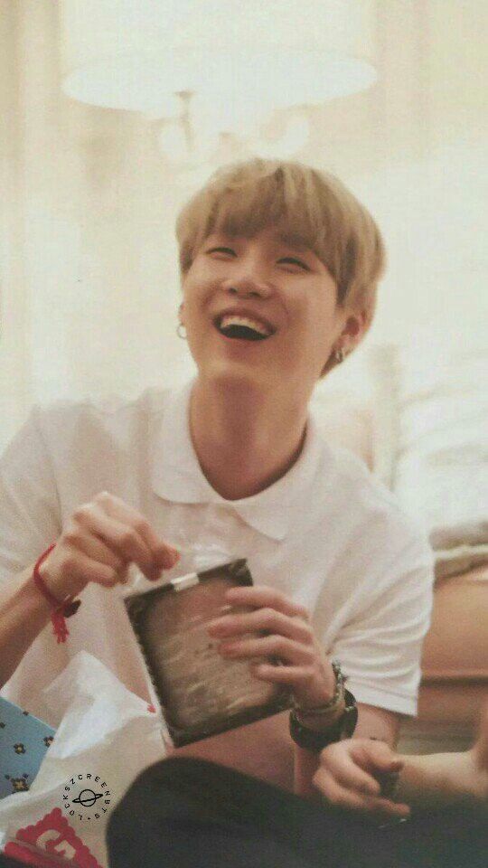 Suga Summer Package Dubai Bts - HD Wallpaper 