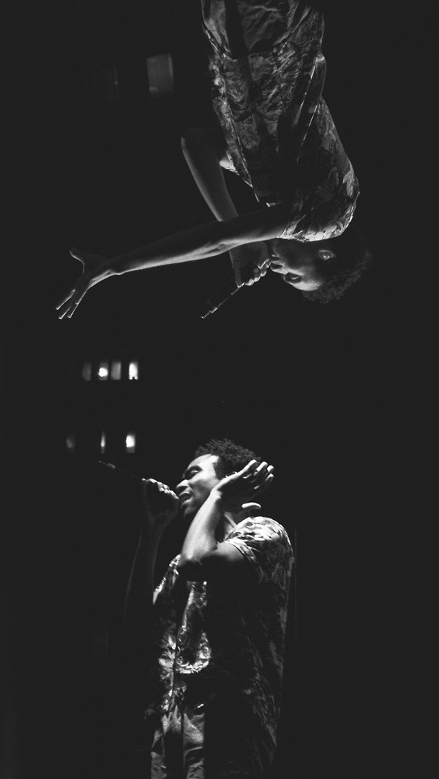 “ Childish Gambino- Iphone 5/5s Wallpaper
” - Concert - HD Wallpaper 