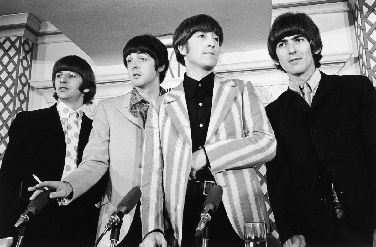 The Beatles Backgrounds, Compatible - Beatles 1964 - HD Wallpaper 