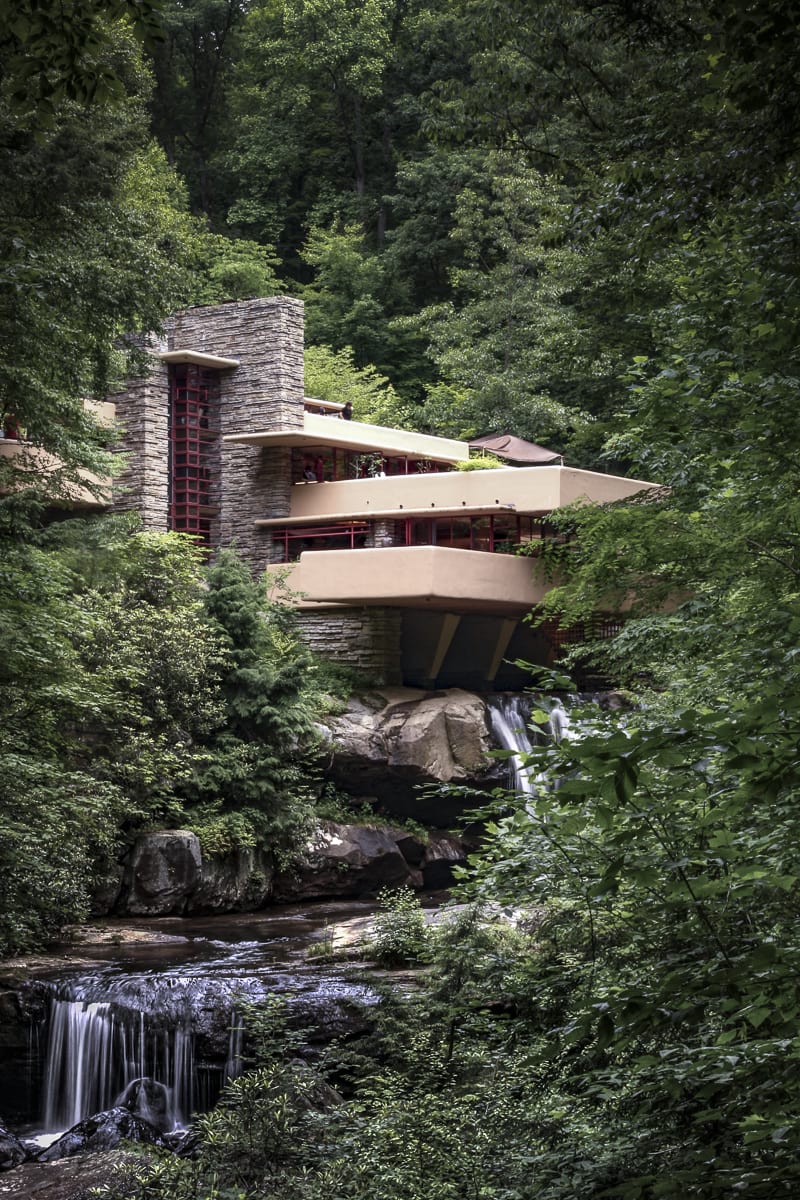 Frank Lloyd Wright, Ori Rittenberg - Fallingwater - HD Wallpaper 