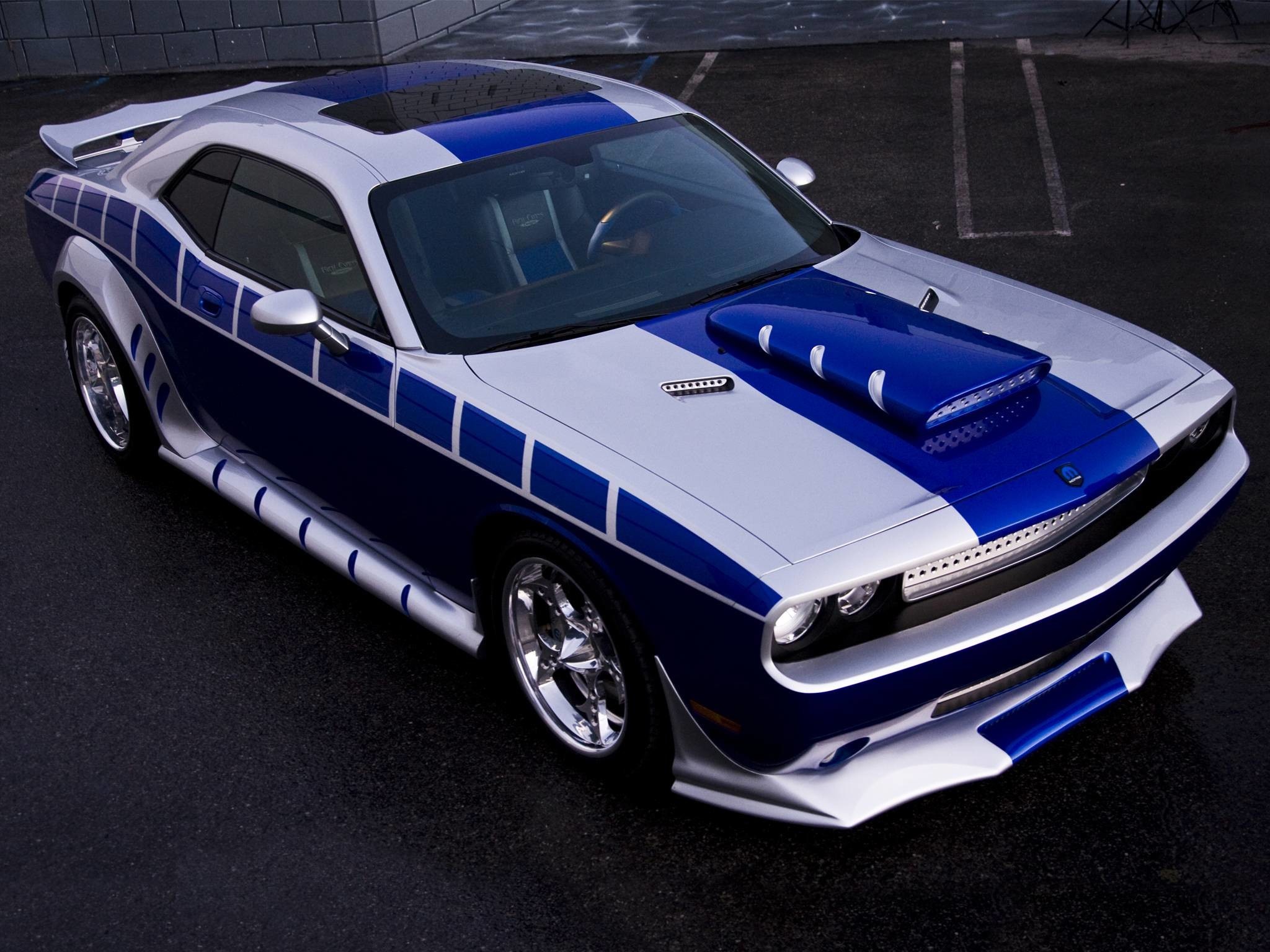 Free Download Dodge Challenger Mopar Hd Wallpaper Lowrider - Custom Design Dodge Challenger - HD Wallpaper 