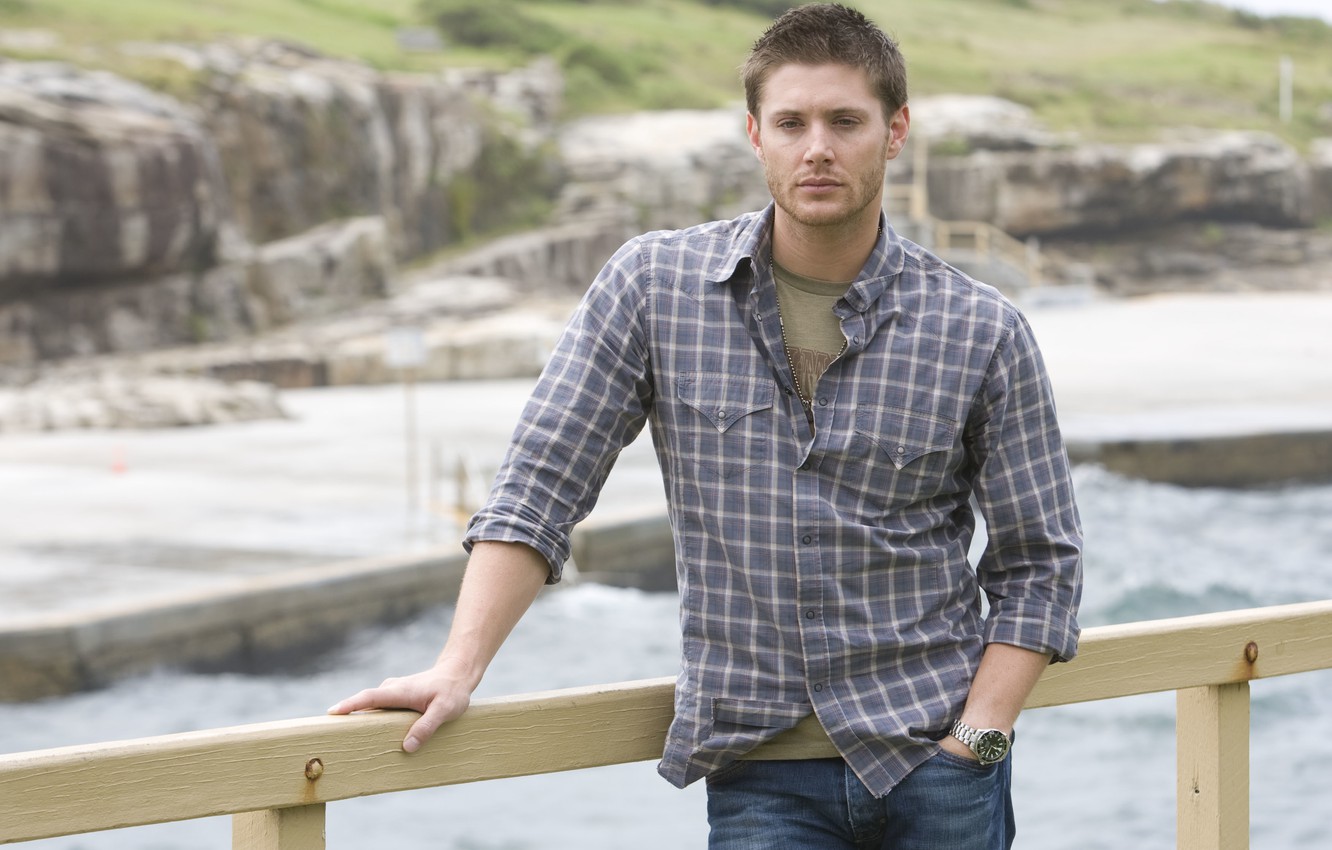 Photo Wallpaper Watch, Actor, Male, The Series, Supernatural, - Jensen Ackles Photo Shoot - HD Wallpaper 