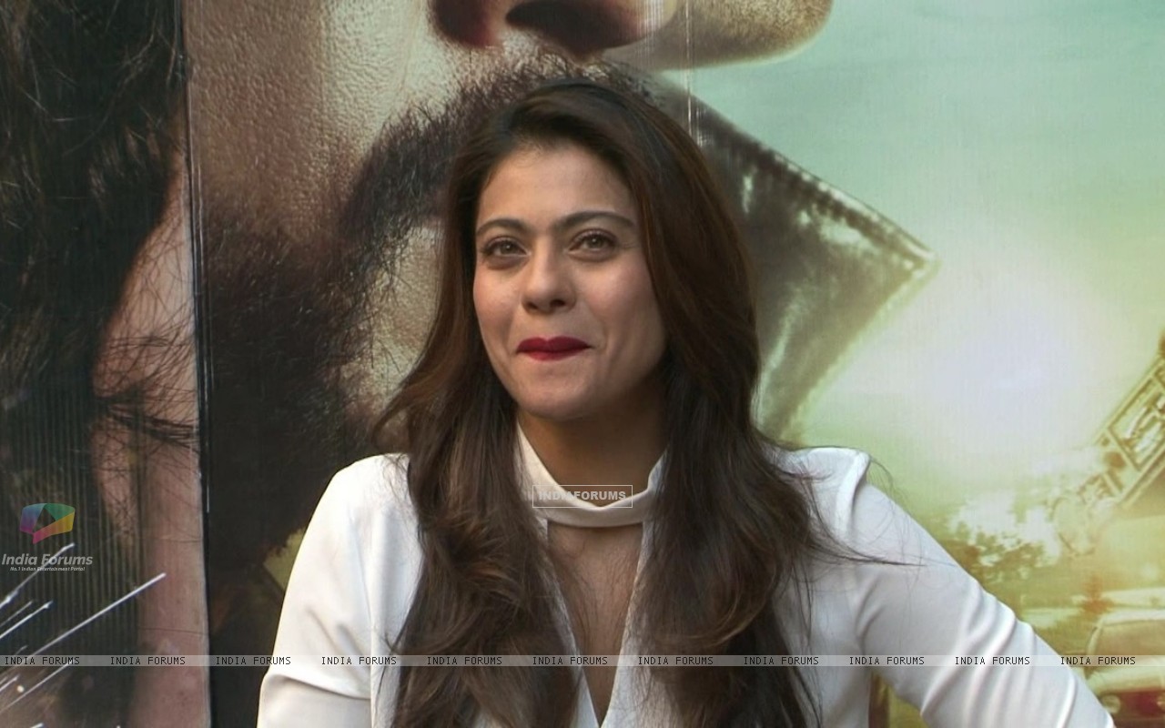 Kajol Devgan In Diwale - HD Wallpaper 