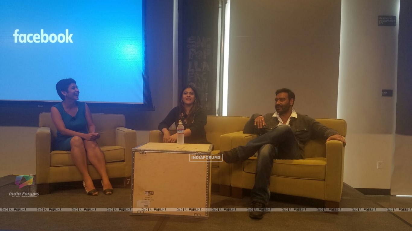 Facebook - HD Wallpaper 